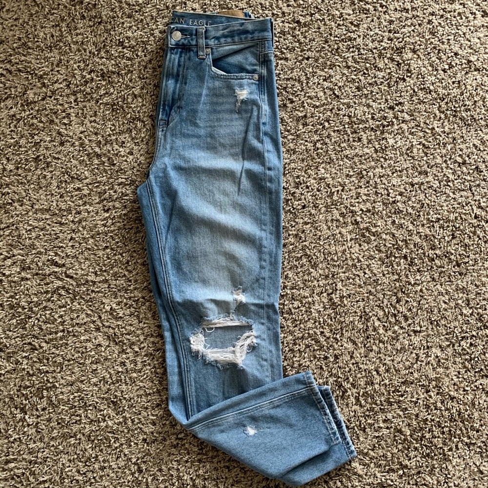 American Eagle Mom Jeans Size 4 Long